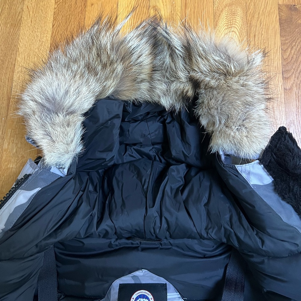 Canada Goose Gray & Black Camouflage Parka with Fur Trim Hood - Picture 6 of 16